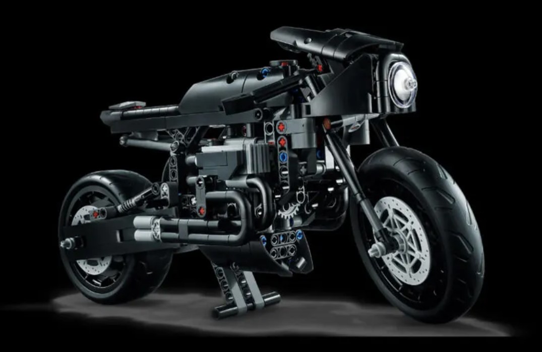 lego avengers motorcycle